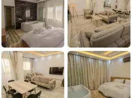 Chic Cozy Retreat with Jacuzzi next to AUC