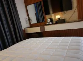 Nhà nghỉ G7 hotel