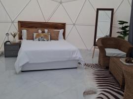 KwaZambezi Glamping Site, glamping site in Livingstone