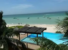 Departamento frente al mar con alberca