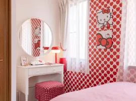 Entire Villa, 2-Min to Beach, near Enoshima Island