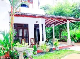 Thisaru Homestay