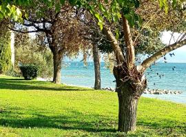 Il Melograno Apartment, hotel a Moniga