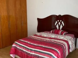 Habitación privada en residencia familiar