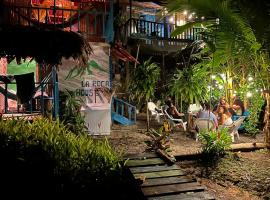 La Roca House, casa de campo em El Valle