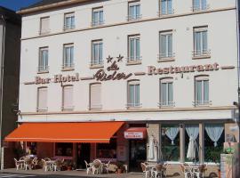 Le Rider: Bort-les-Orgues şehrinde bir otel