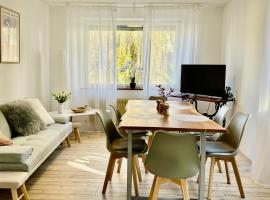 Apartment AlbGlück 2 Hechingen, 3 Schlafzimmer, 1-7 Personen, Burg 5 km, hotel Hechingenben