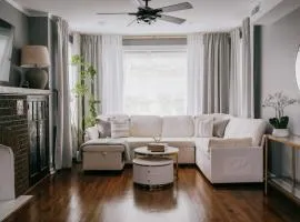 Sleeps7 • 2BR • Coffee Station • Backyard w/ Grill