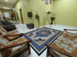 Homestay Tepi Sungai Golok