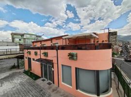 CHAKIÑAN Hotel y Eventos OFICIAL, hotel en Tumbaco