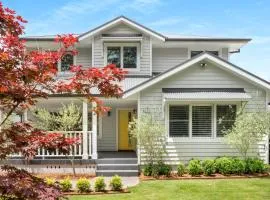 Hamptons by the Bay - Belle Escapes Jervis Bay