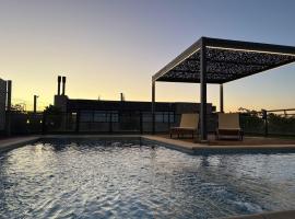 Quinta Los Pinos Paraná, hotel v destinaci Paraná