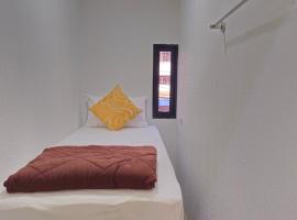 Krabi Boxtel，位于甲米镇的酒店