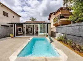 Refúgio do Litoral , Casa com Piscina Privativa