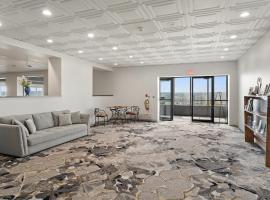 Diamond on Seneca, ξενοδοχείο σε Hector