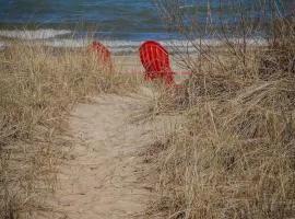 Escape To A Timeless Charm Vibe