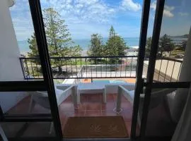 Heart of Yeppoon - Ocean View Apartment