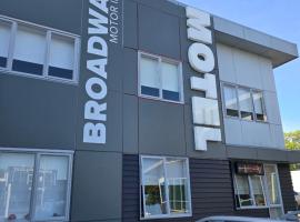 Broadway Motor Inn