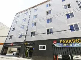Yeosu Hi Motel