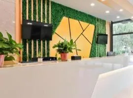 Vatica Hotel Hefei Yaohai Longgang Subway Station