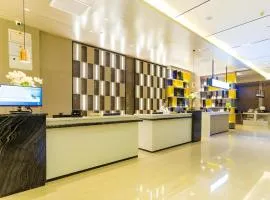 Echarm Hotel Qujing High-speed Railway Station 1st Wuguan Center