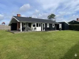 Fantastic View And 150 Meters To The Beach