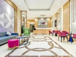 Borrman Hotel Zhuhai Mingzhu Railway Station Rainbow Shopping Mall