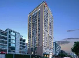 Borrman Hotel Wuhan Yellow Crane Tower Fuxing Road Metro Station