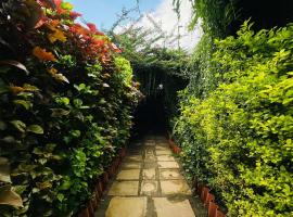 Istaqbal Hotel Mukki, khách sạn ở Kānha