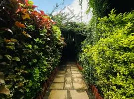 Istaqbal Hotel Mukki