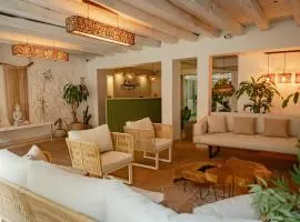 Casa Amanzi Cartagena by Bernalo Hotels