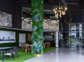 Town In Town Gardent Resort, hotel in Sathani Khlong Tan