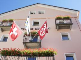 Albergo Croce Bianca, guest house in Poschiavo