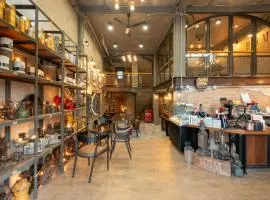 House of Machine Boutique Hotel