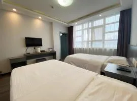 GreenTree Inn HanZhong Railway Station Beiyihuan Road Express Hotel
