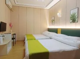 Jinhui Hotel, Dinggou Town, Jiangdu District