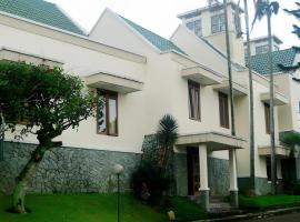 Bumi Ciherang Hotel, hotel in Puncak