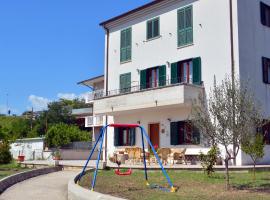 B&b La Nuova Stella, Hotel mit Parkplatz in Perano