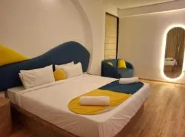 Palette The Moon Hotel Goa