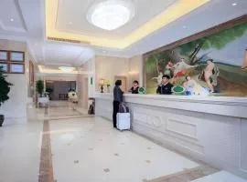 Vienna Hotel Yunnan Chunrong Street Qicai Yunan