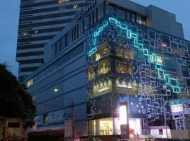 OYO 225 Premier Place Bangkok