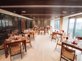 Khach san Toan Thang Stone, hotel poblíž Mezinárodní letiště Vinh - VII, Lóc Ða