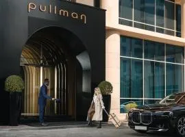 Pullman Dubai Jumeirah Lakes Towers