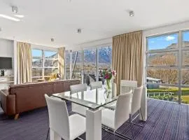 Marina Apartment 406