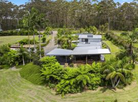 Coffs Coast Mountain Retreat - House, готель 