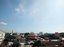 The Happy 8 Retreat @ Kuala Sepetang、Kampung Sepetangのホテル