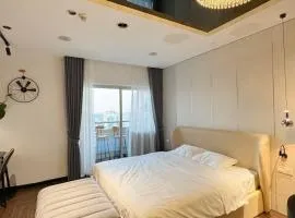 Modern Studio Apartment