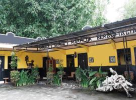 Hotel O Udan Mas Guesthouse& Gallery、Mendutのホテル