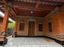 Puri Bali Bungalows, ξενοδοχείο στη Καντιντάσα