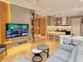 Onsen Suite Theme Park View